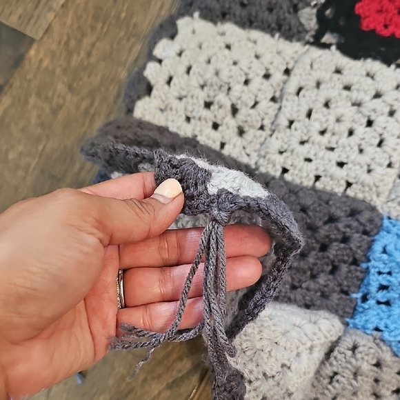 Handmade Crochet Patchwork Blanket - Picture 2 of 5